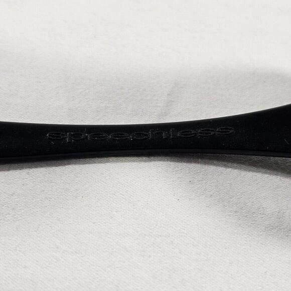 Oakley Speechless Polished Black Frame Smoke Lenses 60-14 - Picture 8 of 11